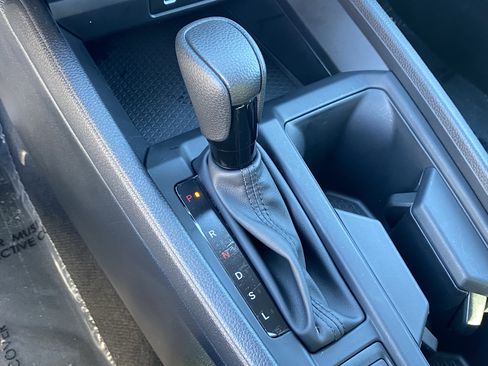 Used 2025 Honda Accord SE image 24