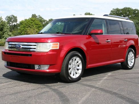 Used 2011 Ford Flex SEL w/ Rapid Spec Order Code image 9