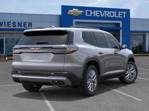 Used 2026 GMC Acadia Elevation w/ Elevation Premium Package FWD image 4