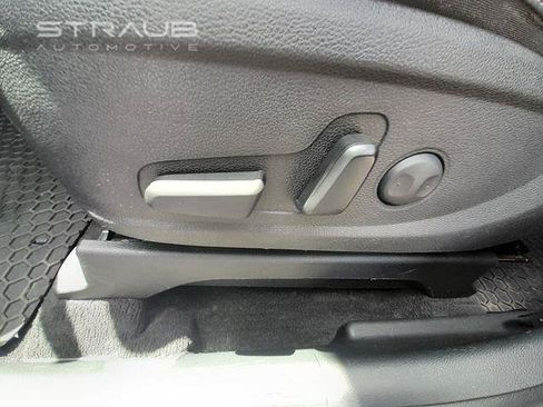 Used 2021 Kia Telluride S AWD/4WD image 38