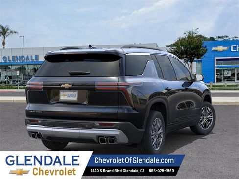 New 2026 Chevrolet Traverse LT w/ LPO, Floor Liner Package image 4