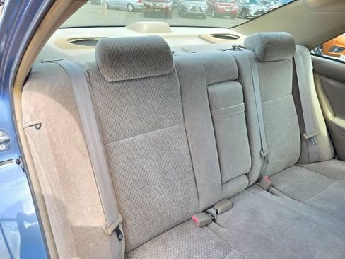 Used 2004 Toyota Camry FWD image 53