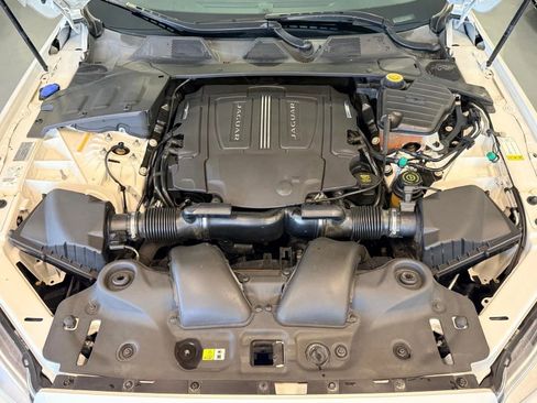 Used 2015 Jaguar XJ L Portfolio image 44