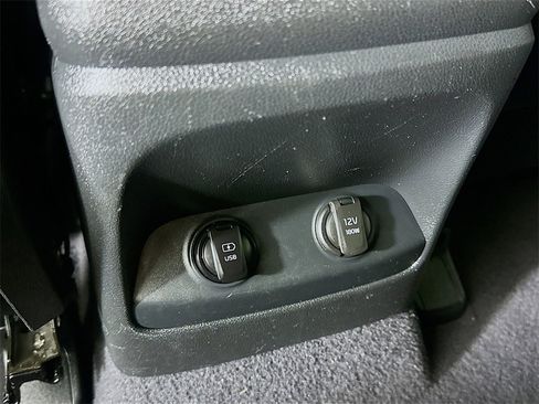 Certified 2020 Kia Sorento S image 9