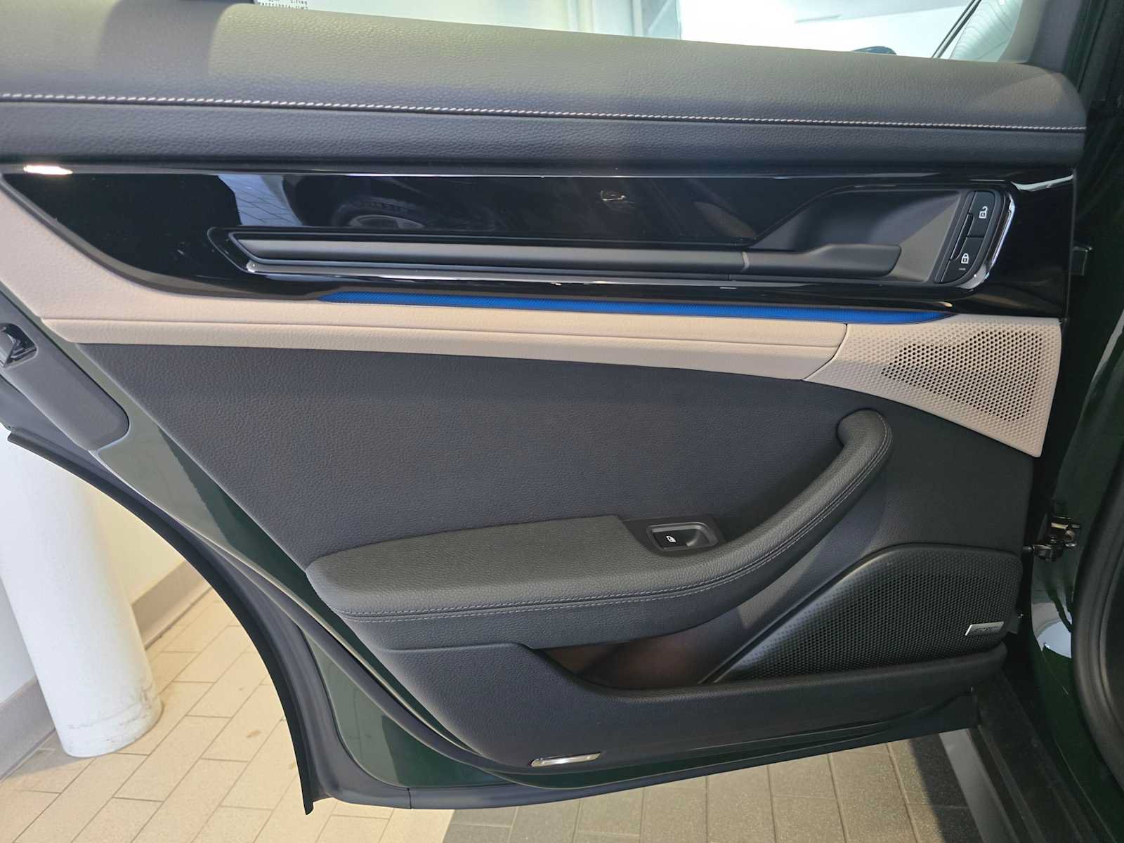 New 2026 Porsche Panamera 4 AWD/4WD image 16