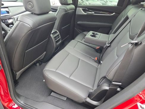 New 2025 Cadillac XT5 Premium Luxury image 19
