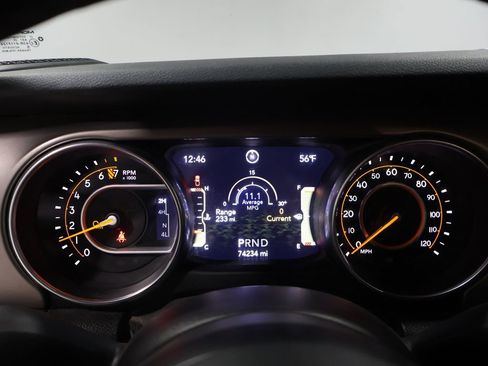 Used 2021 Jeep Gladiator Willys image 38