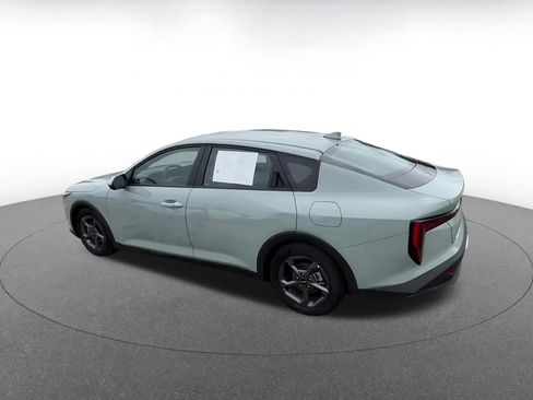 Used 2025 Kia K4 LXS FWD image 10