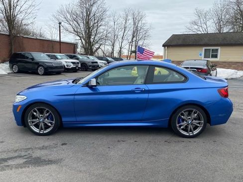 Used 2017 BMW M240i Coupe image 8