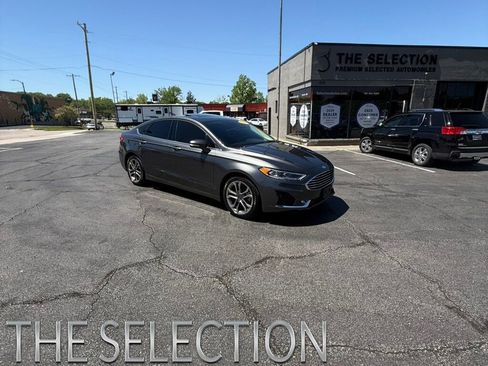 Used 2020 Ford Fusion SEL FWD image 1
