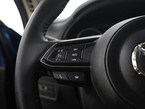 Used 2020 MAZDA CX-5 Touring FWD image 25