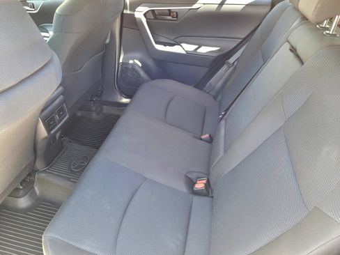 Used 2025 Toyota RAV4 LE AWD/4WD image 11