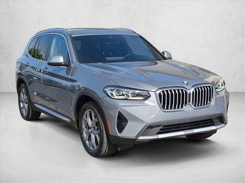 Used 2024 BMW X3 sDrive30i w/ Premium Package RWD image 3