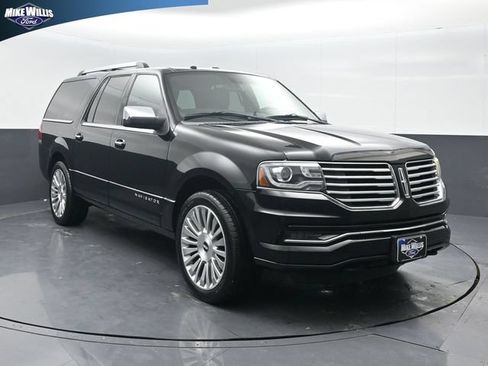 Used 2017 Lincoln Navigator L Reserve AWD/4WD image 1