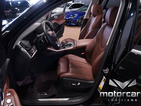 Used 2022 BMW X7 xDrive40i w/ Executive Package AWD/4WD image 27