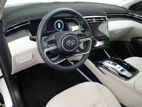 Used 2023 Hyundai Tucson Limited image 9