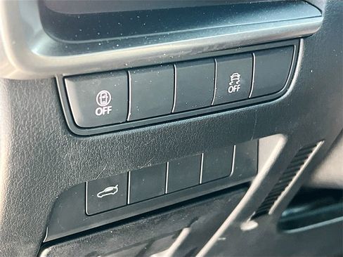 Used 2023 MAZDA MAZDA3 s image 10