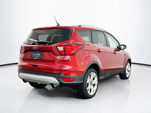 Used 2019 Ford Escape Titanium AWD/4WD image 9