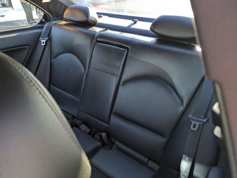 Used 2002 BMW M3 Coupe RWD image 38