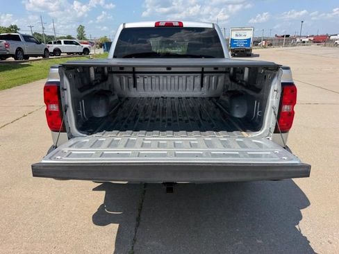 Used 2018 Chevrolet Silverado 1500 LT w/ All Star Edition AWD/4WD image 5