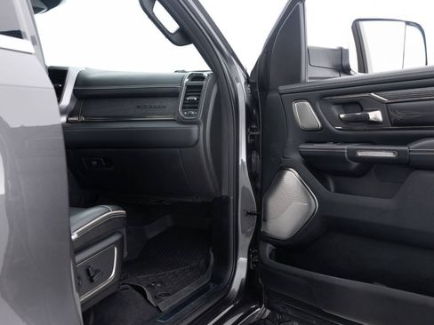 Used 2019 RAM 1500 Limited AWD/4WD image 32
