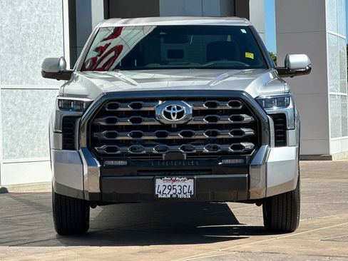 Used 2025 Toyota Tundra Platinum AWD/4WD image 10