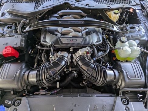 Certified 2024 Ford Mustang Dark Horse image 12