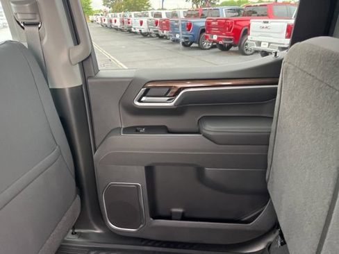 New 2026 Chevrolet Silverado 1500 RST AWD/4WD image 12