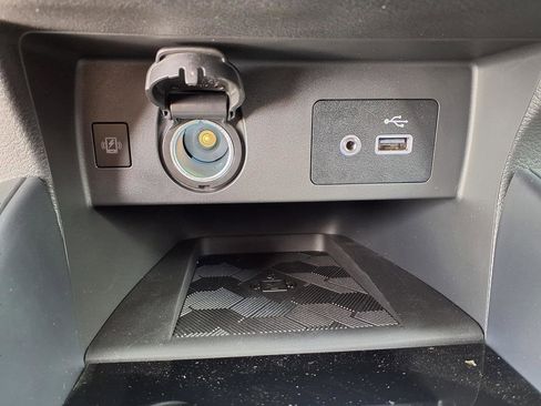 New 2025 Nissan Versa SV w/ Trunk Package image 56