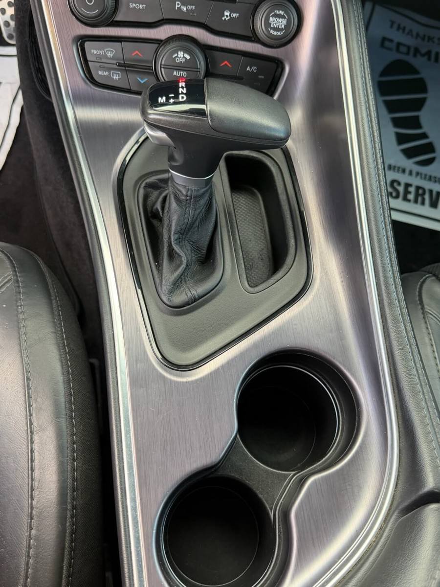 Used 2018 Dodge Challenger SXT Plus RWD image 10