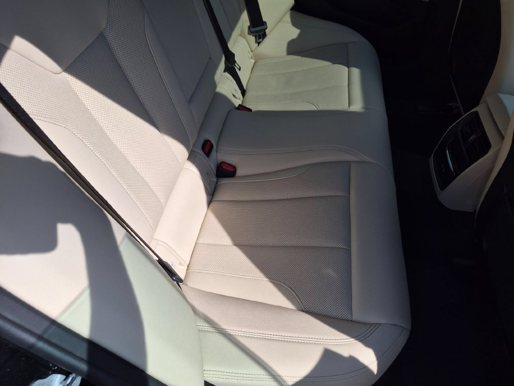 Used 2024 BMW i4 M50 AWD/4WD image 30