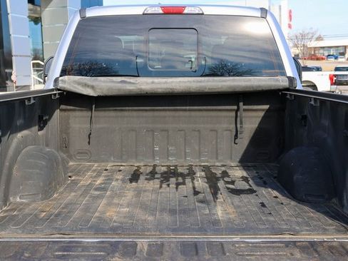 Used 2017 Ford F250 XLT w/ XLT Value Package image 11