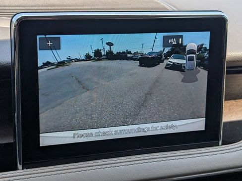 Used 2022 Lincoln Corsair Reserve w/ Elements Package FWD image 19