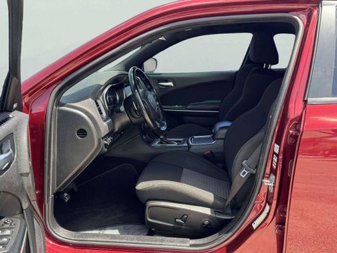 Used 2022 Dodge Charger Scat Pack RWD image 17