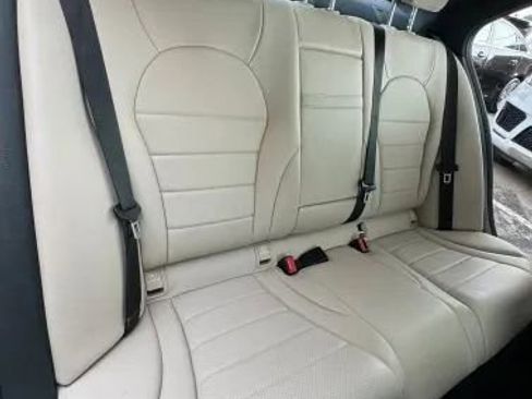 Used 2018 Mercedes-Benz C 300 Sedan image 25