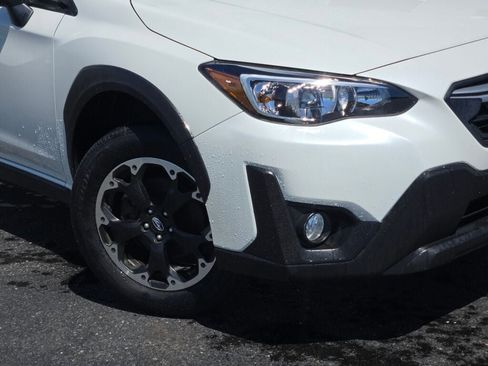 Used 2023 Subaru Crosstrek 2.0i Premium AWD/4WD image 3