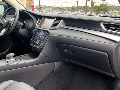 Used 2019 INFINITI QX50 Luxe w/ Navigation Package image 23