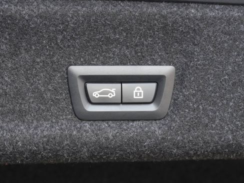 Used 2021 BMW 330e w/ M Sport Package RWD image 38