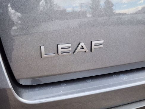 New 2026 Nissan Leaf image 13