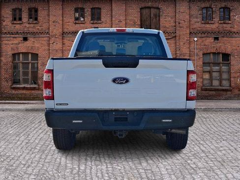 Certified 2021 Ford F150 XL w/ Trailer Tow Package AWD/4WD image 5