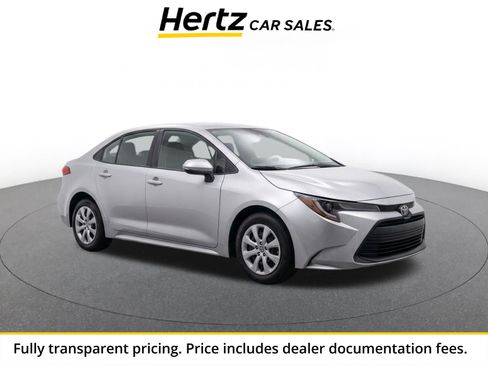 Used 2025 Toyota Corolla LE FWD image 1