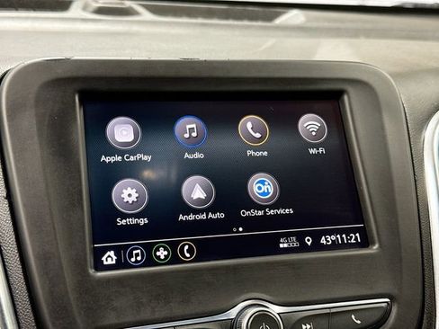 Used 2020 Chevrolet Equinox LT w/ Driver Convenience Package image 16