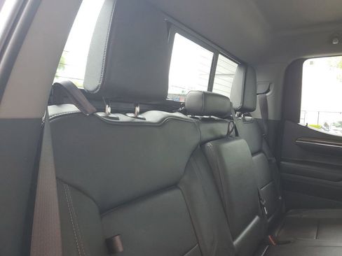 Used 2024 Chevrolet Silverado 1500 LT Trail Boss w/ LT Trail Boss Premium Package AWD/4WD image 22