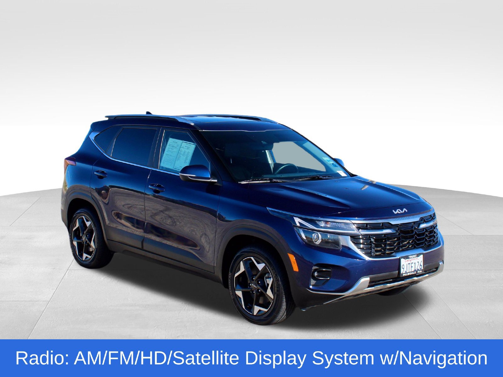 Used 2024 Kia Seltos EX AWD/4WD image 4