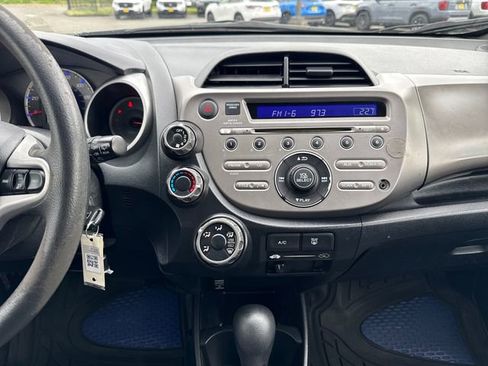 Used 2013 Honda Fit image 22