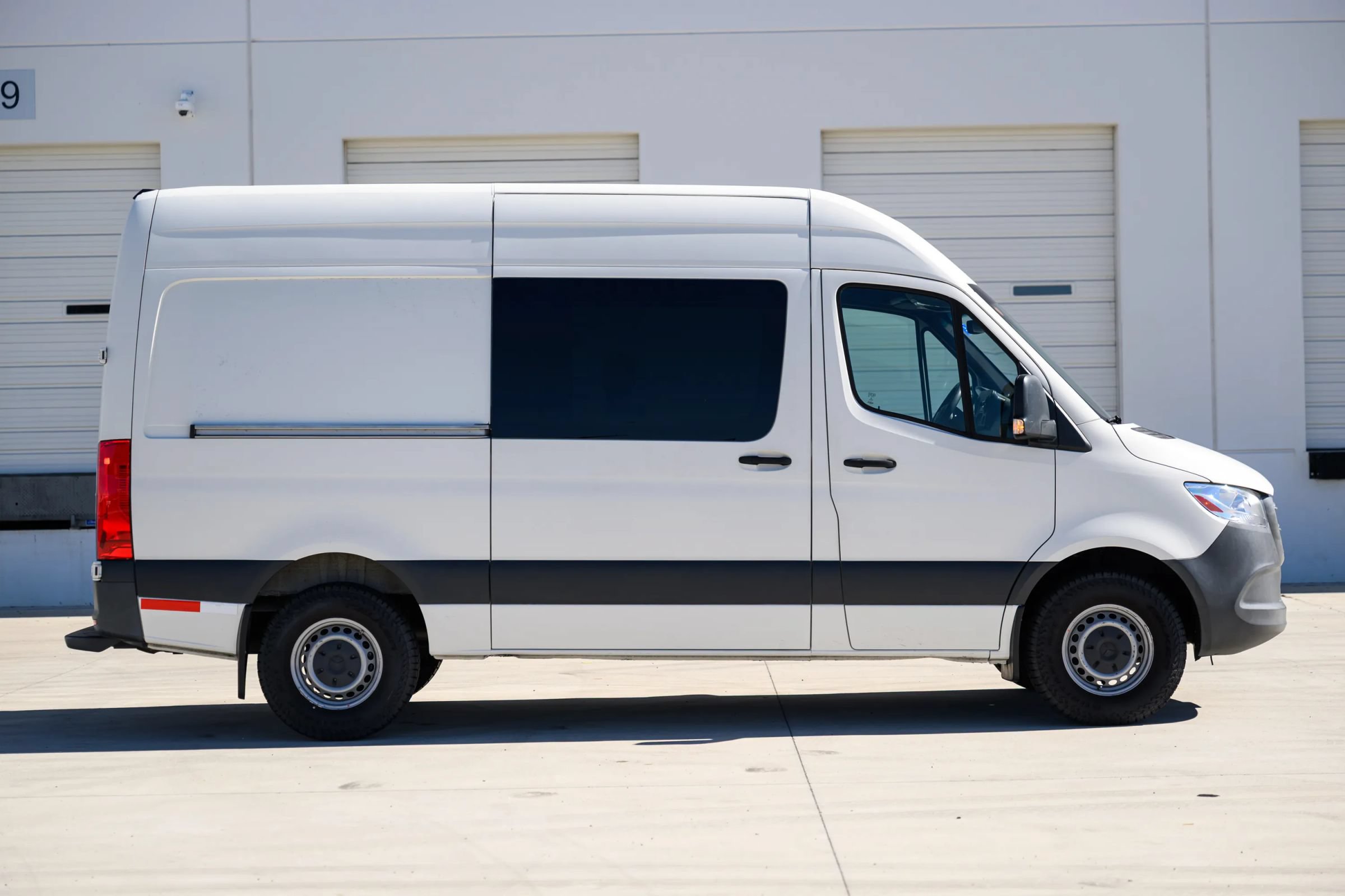 Used 2021 Mercedes-Benz Sprinter 2500 image 74