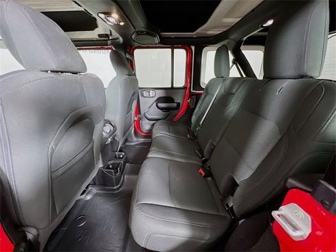 Used 2020 Jeep Wrangler Unlimited Sport image 23