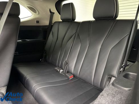 Used 2023 Acura MDX SH-AWD w/ Advance Package image 22