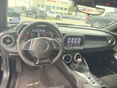 Used 2021 Chevrolet Camaro SS image 7