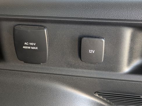 Used 2024 Ford Bronco Sport Badlands image 13